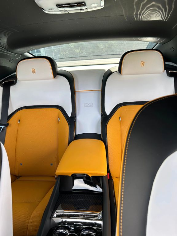 Rolls-Royce Spectre 2025