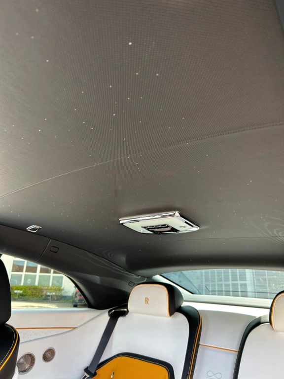 Rolls-Royce Spectre 2025