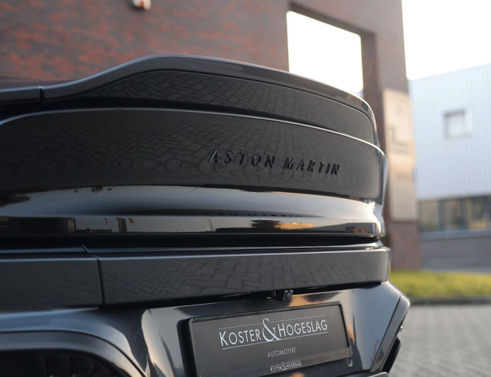 Aston Martin Vanquish 2024