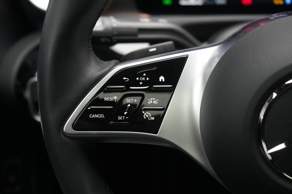 Mercedes-Benz CLA 200 2025