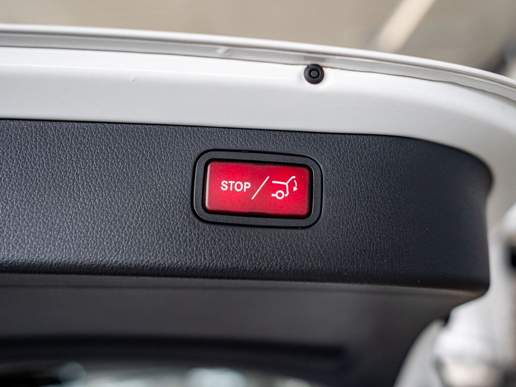 Mercedes-Benz C 200 2023