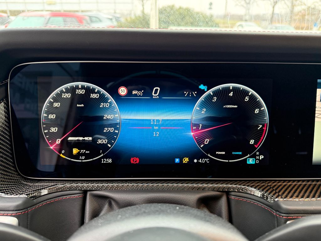 Mercedes-Benz G 63 AMG 2025