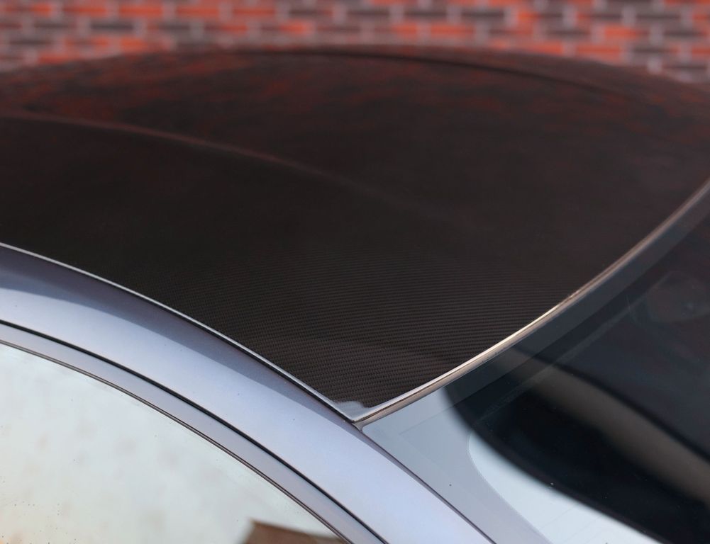 Aston Martin Vanquish 2024