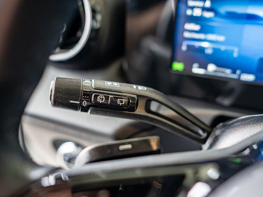 Mercedes-Benz C 200 2023