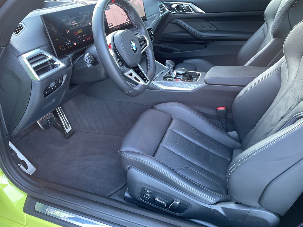 BMW M4 2025