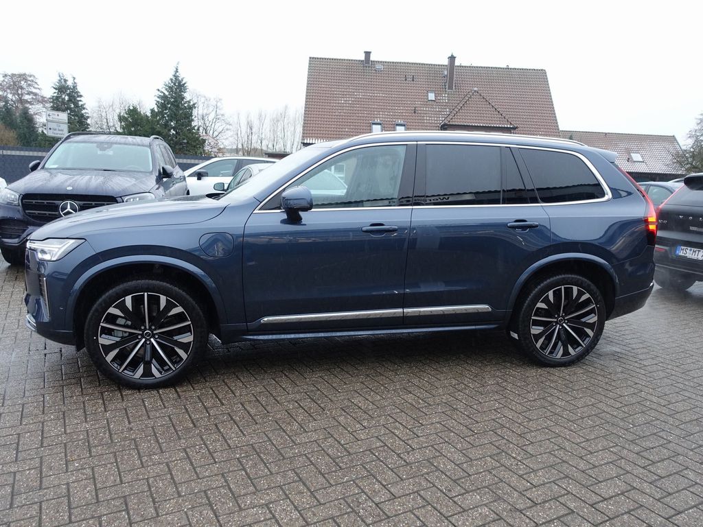 Volvo XC90 2025