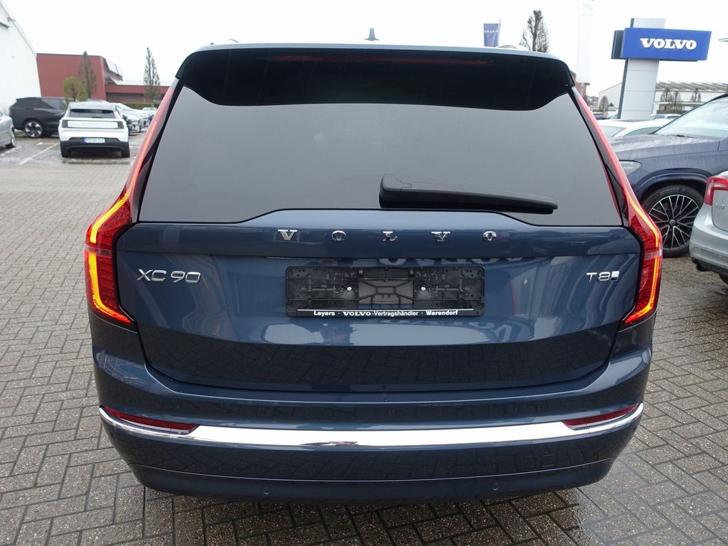 Volvo XC90 2025