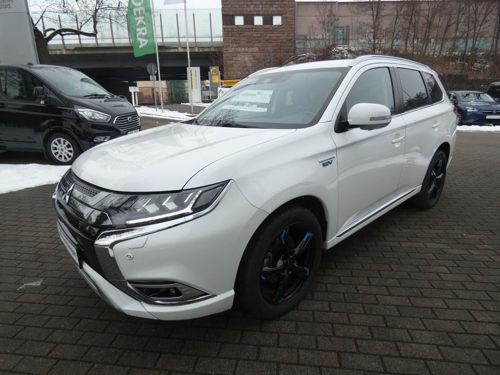 Mitsubishi Outlander 2021