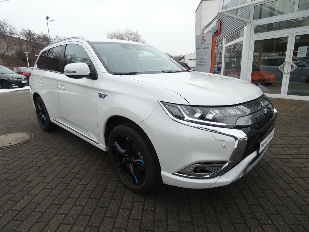 Mitsubishi Outlander 2021