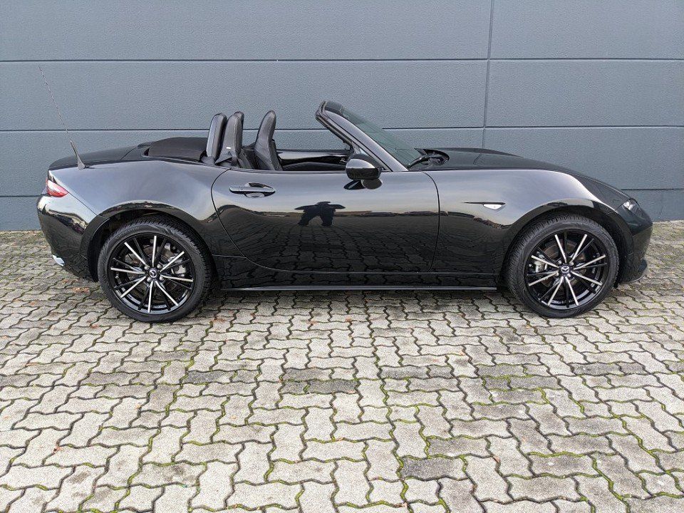 Mazda MX-5 2024