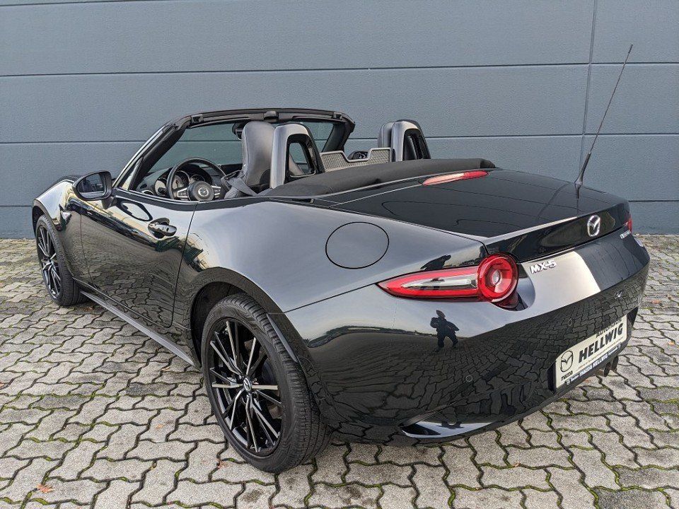 Mazda MX-5 2024