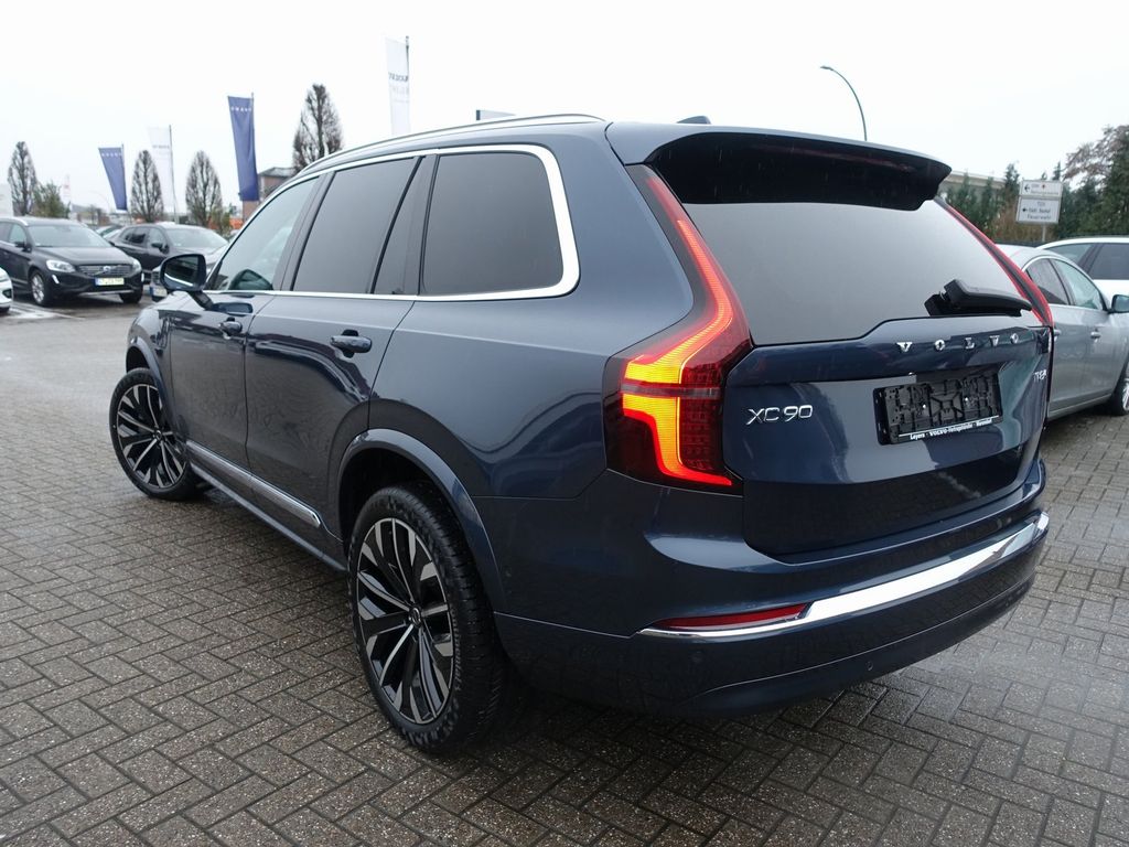 Volvo XC90 2025
