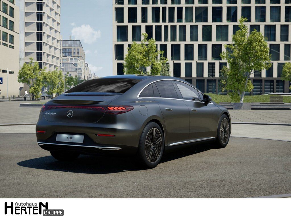 Mercedes-Benz EQE 2025