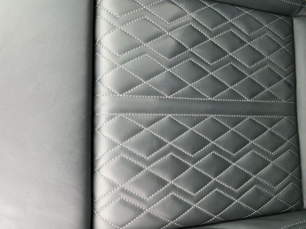 Audi SQ6 e-tron 2025