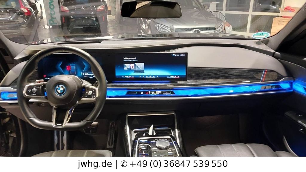 BMW i7 2023