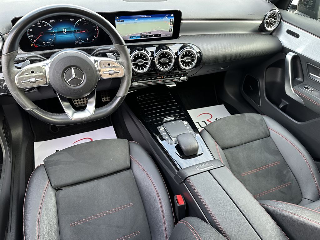 Mercedes-Benz A 220 2021