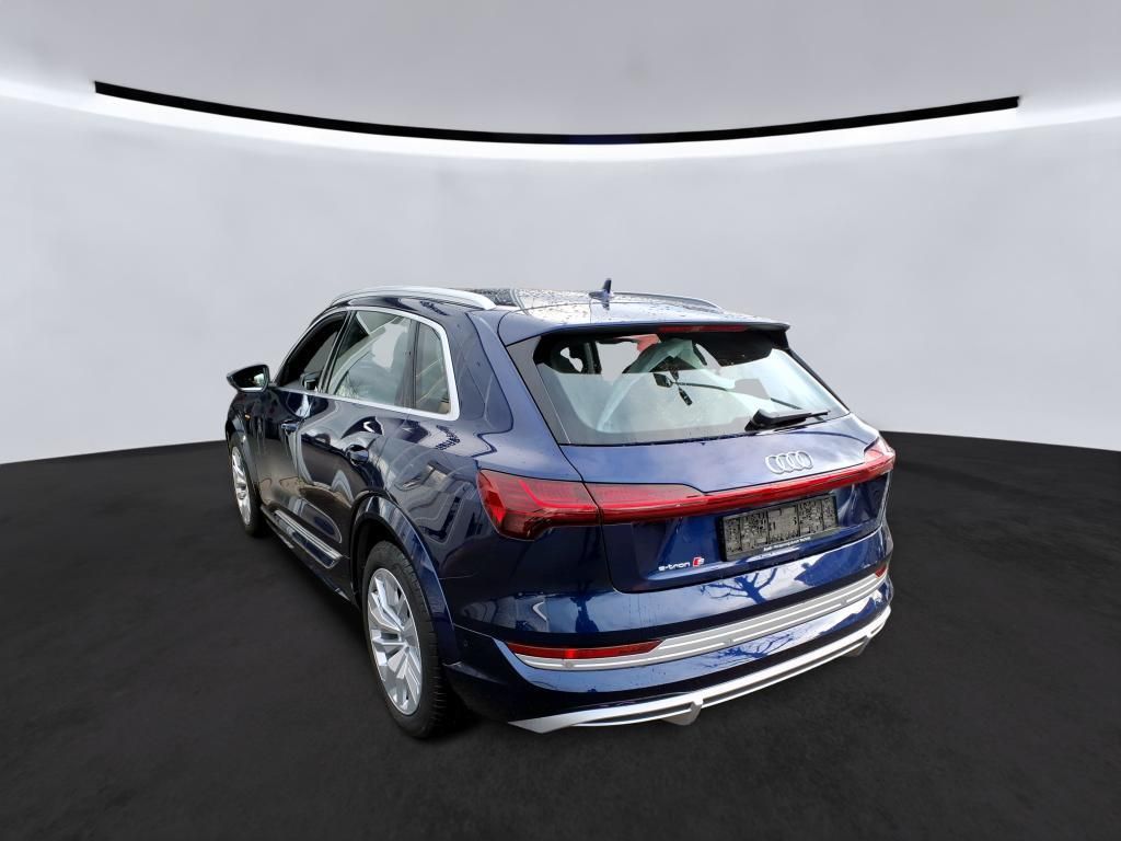 Audi e-tron 2022