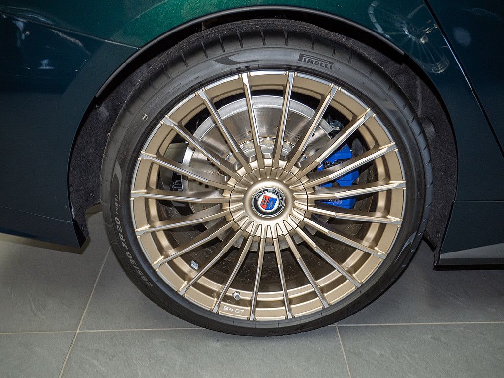 ALPINA B4