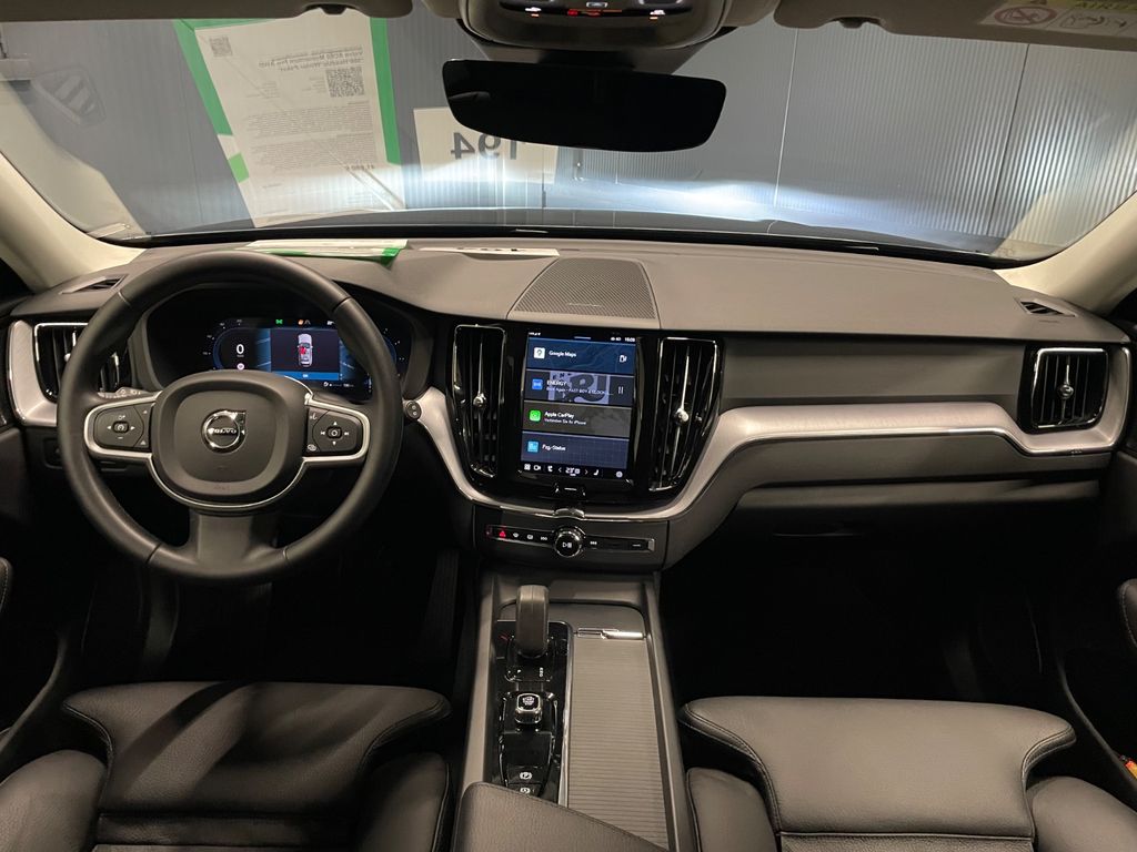Volvo XC60 2022
