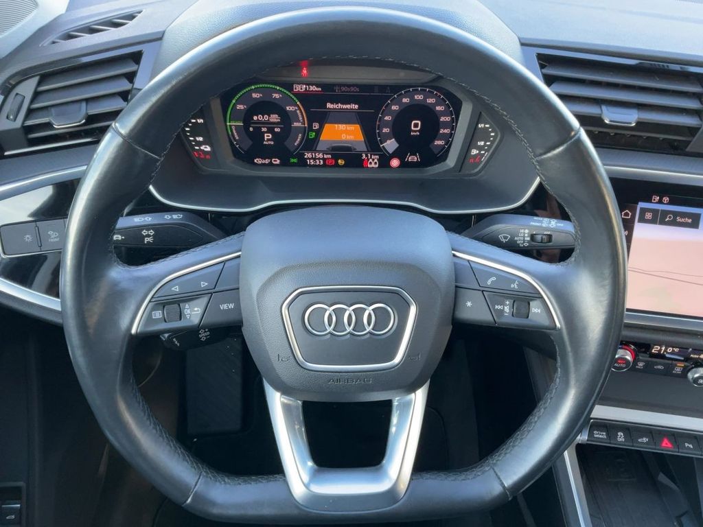 Audi Q3 2021
