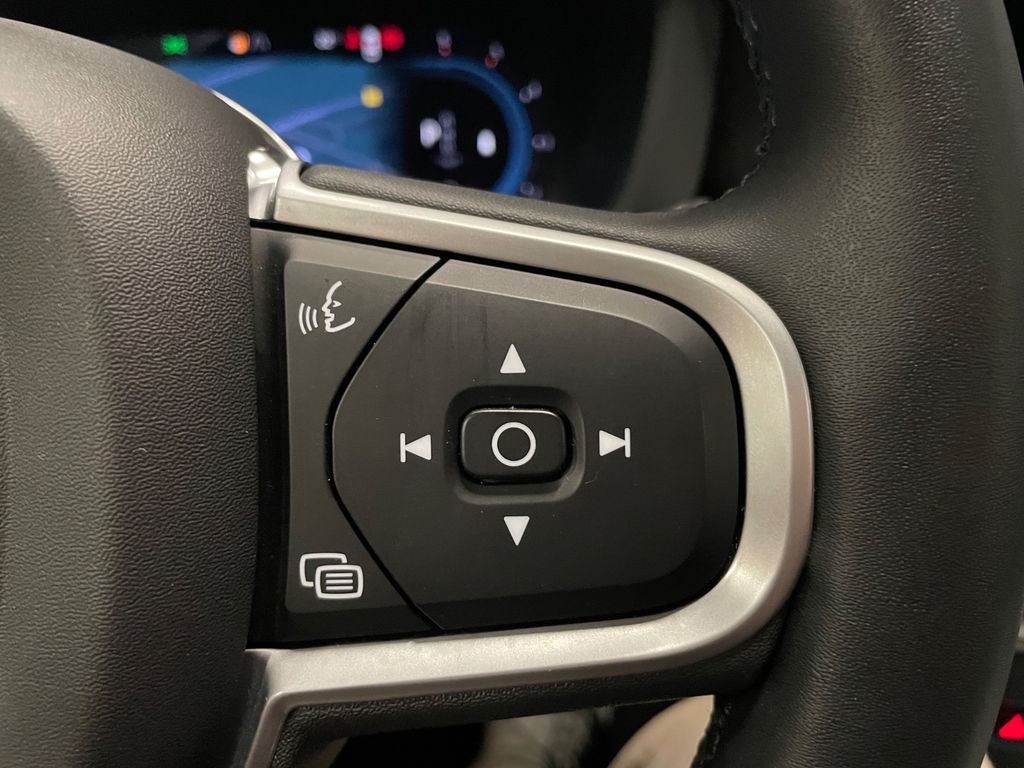 Volvo XC60 2022