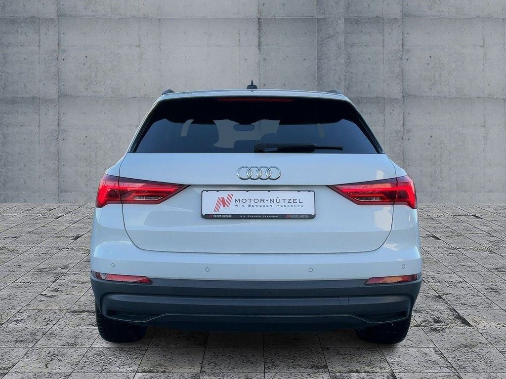 Audi Q3 2021