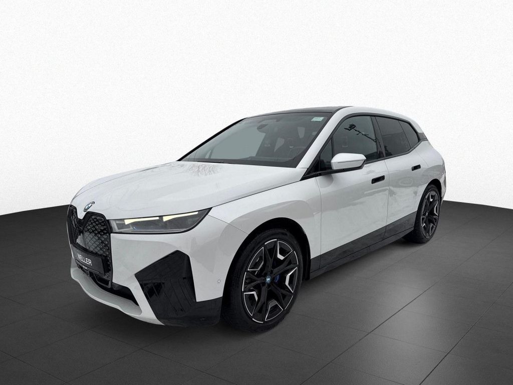 BMW iX 2023