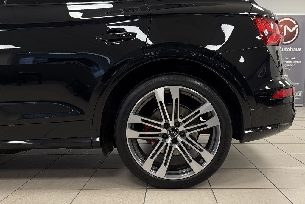 Audi SQ5 2019