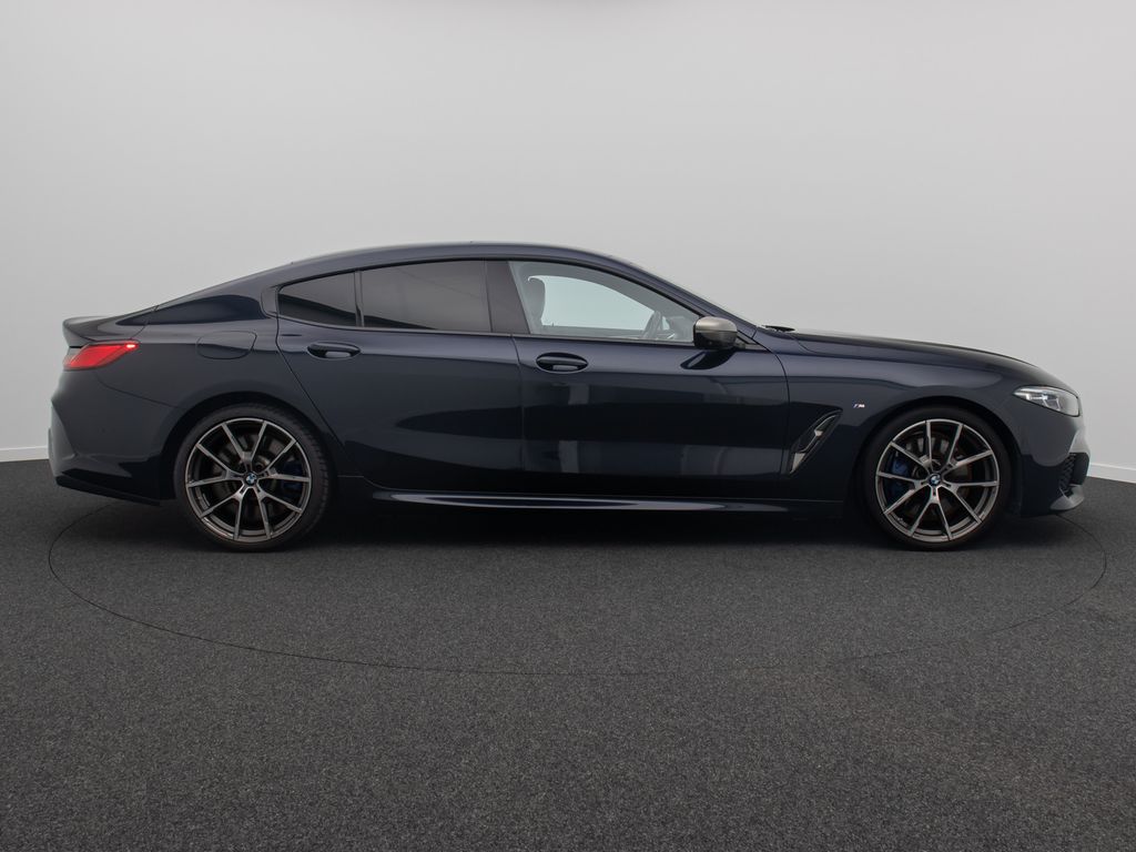 BMW M850 2021