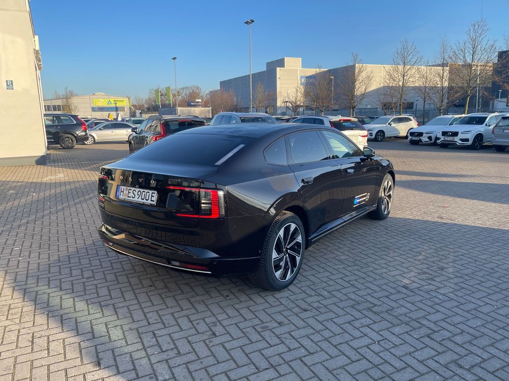 Volvo ES90 2026