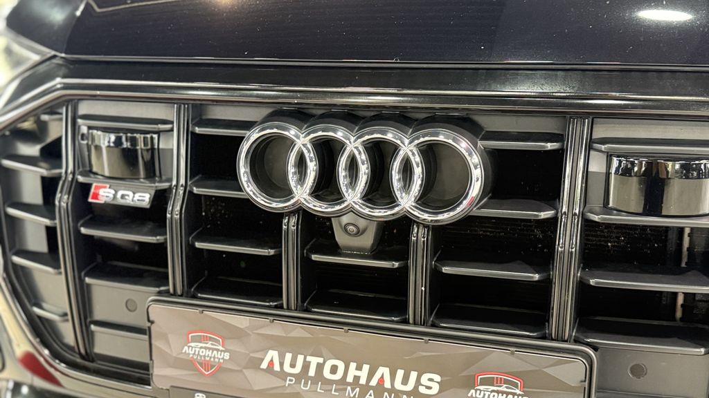 Audi SQ8 2020