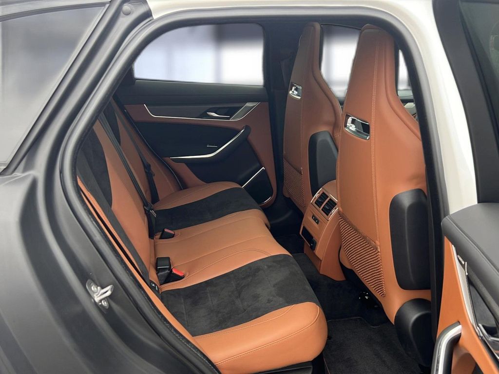 Jaguar F-Pace 2023