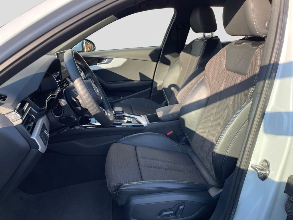Audi A4 2023
