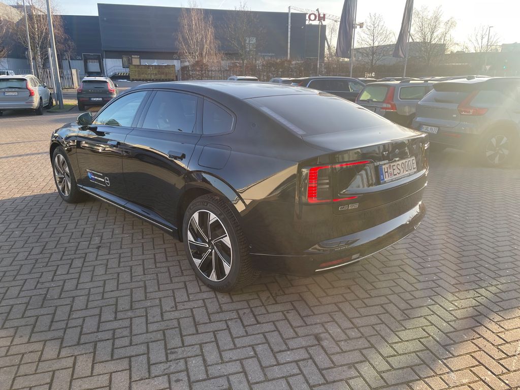 Volvo ES90 2026