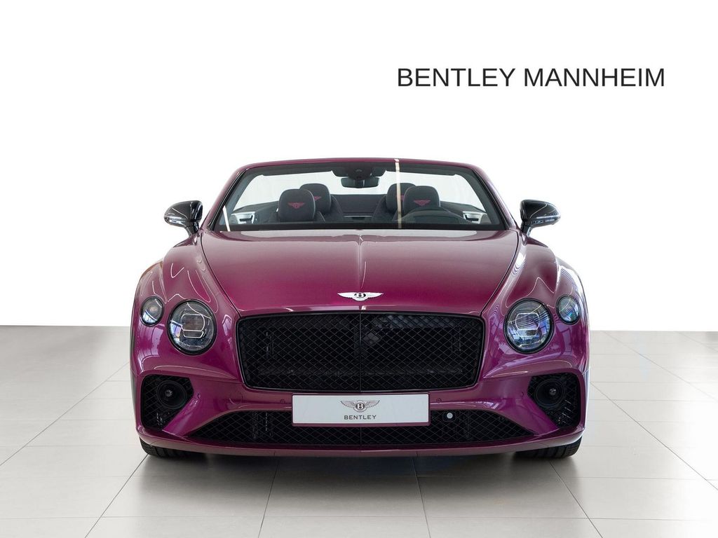Bentley Continental GTC 2024