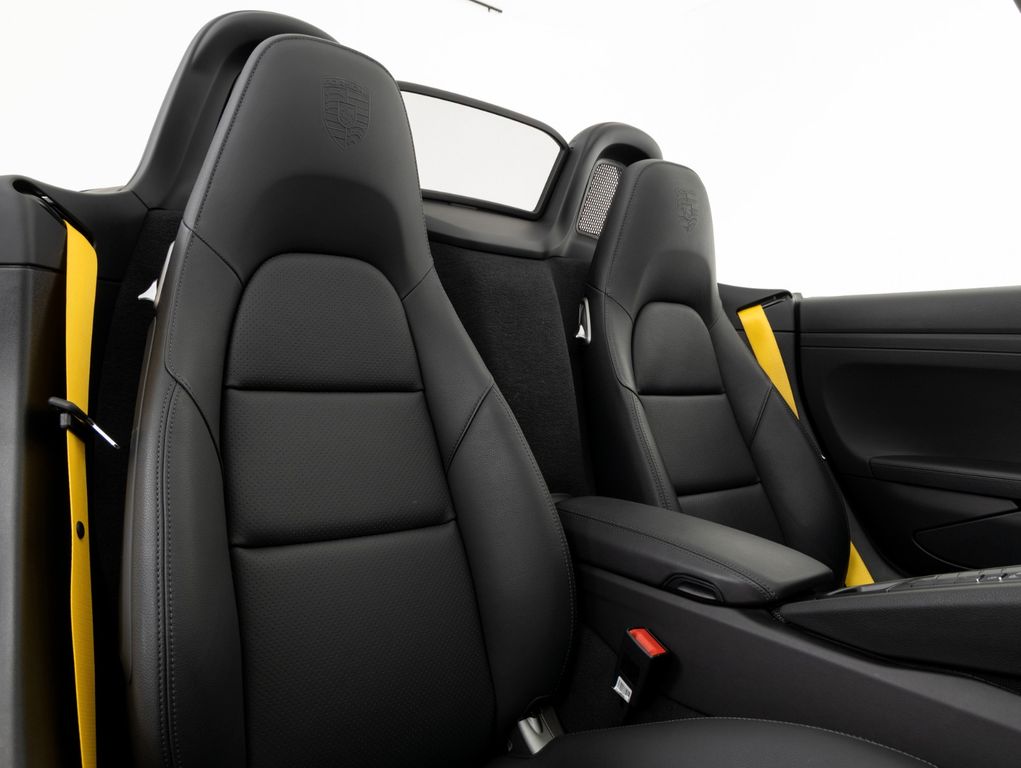 Porsche Boxster 2024