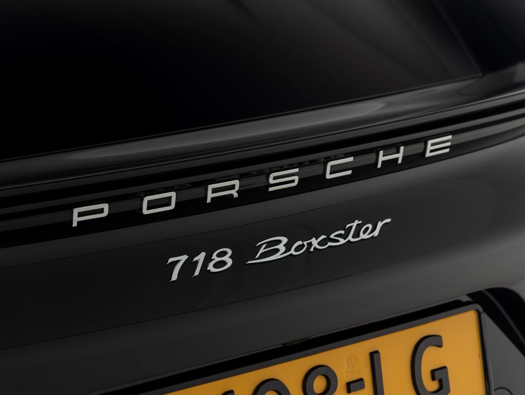 Porsche Boxster 2024