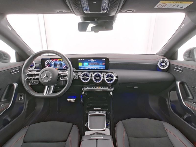 Mercedes-Benz CLA 250 2024