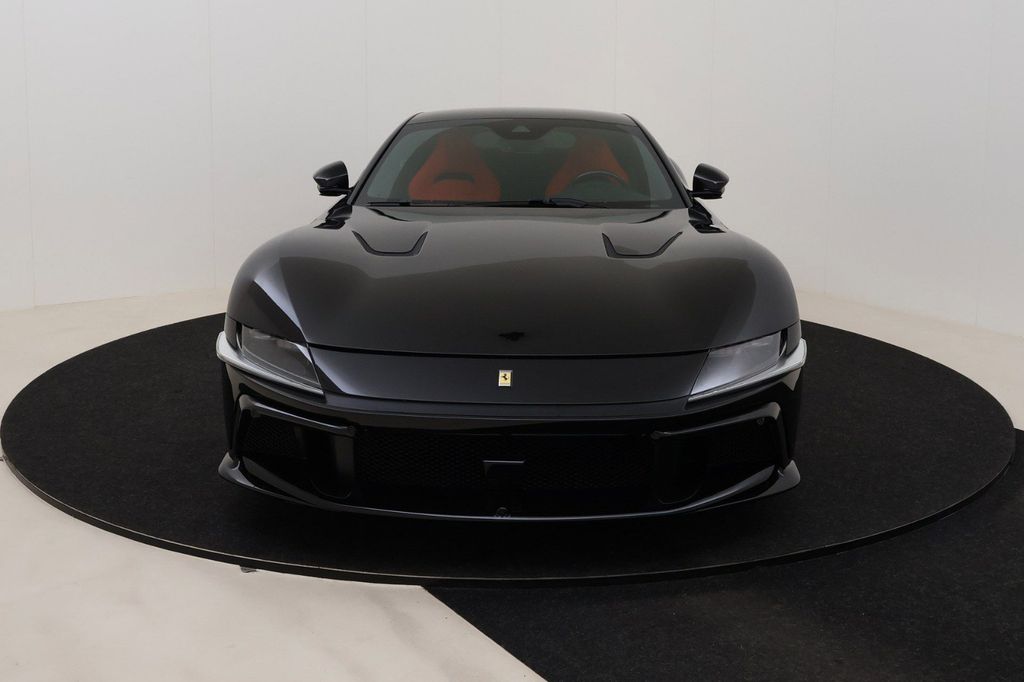 Ferrari 12Cilindri 2025