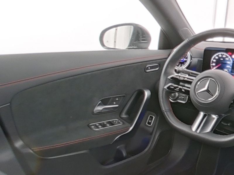 Mercedes-Benz CLA 250 2024