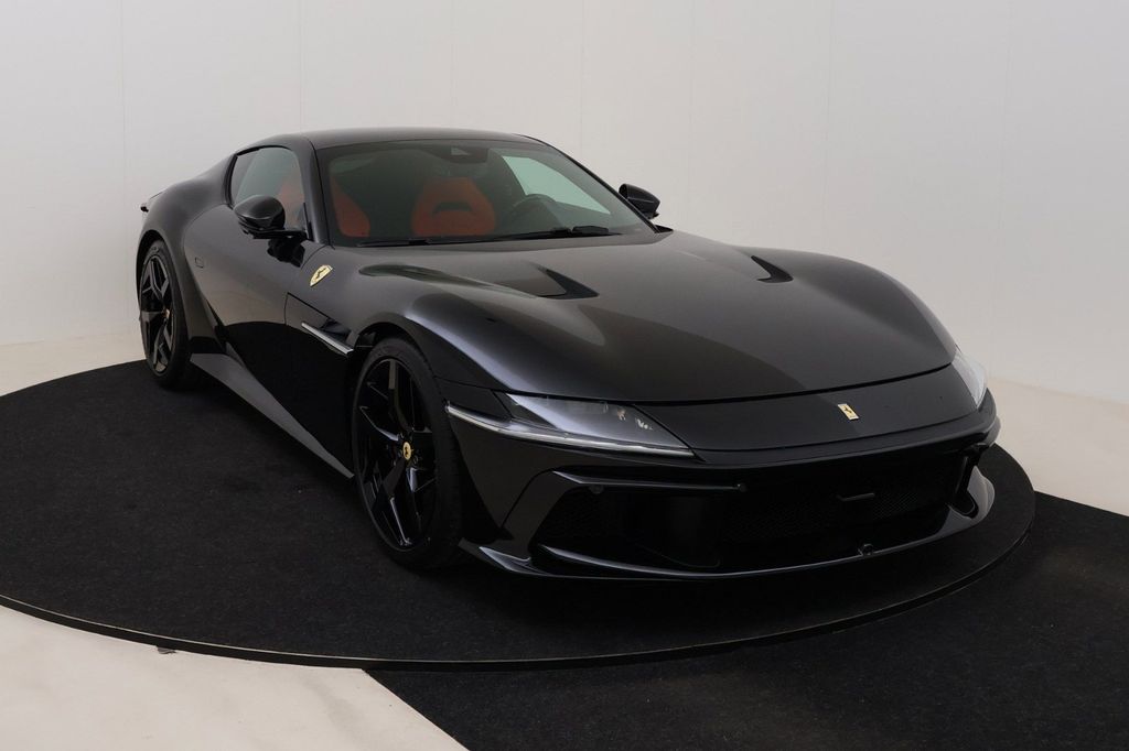 Ferrari 12Cilindri 2025