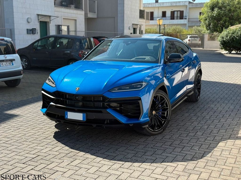 Lamborghini Urus 2025