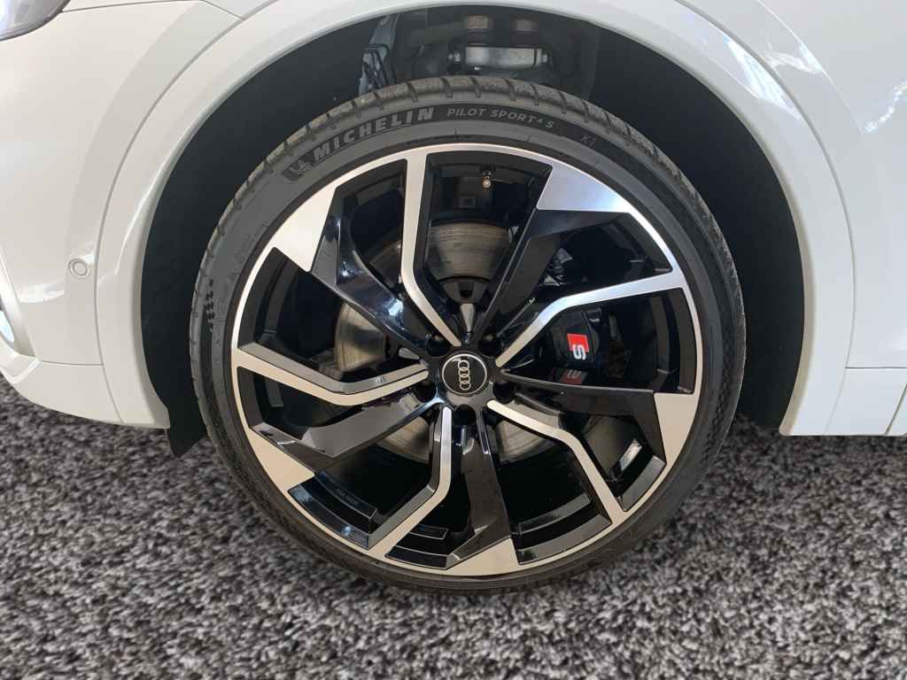 Audi SQ5 2021