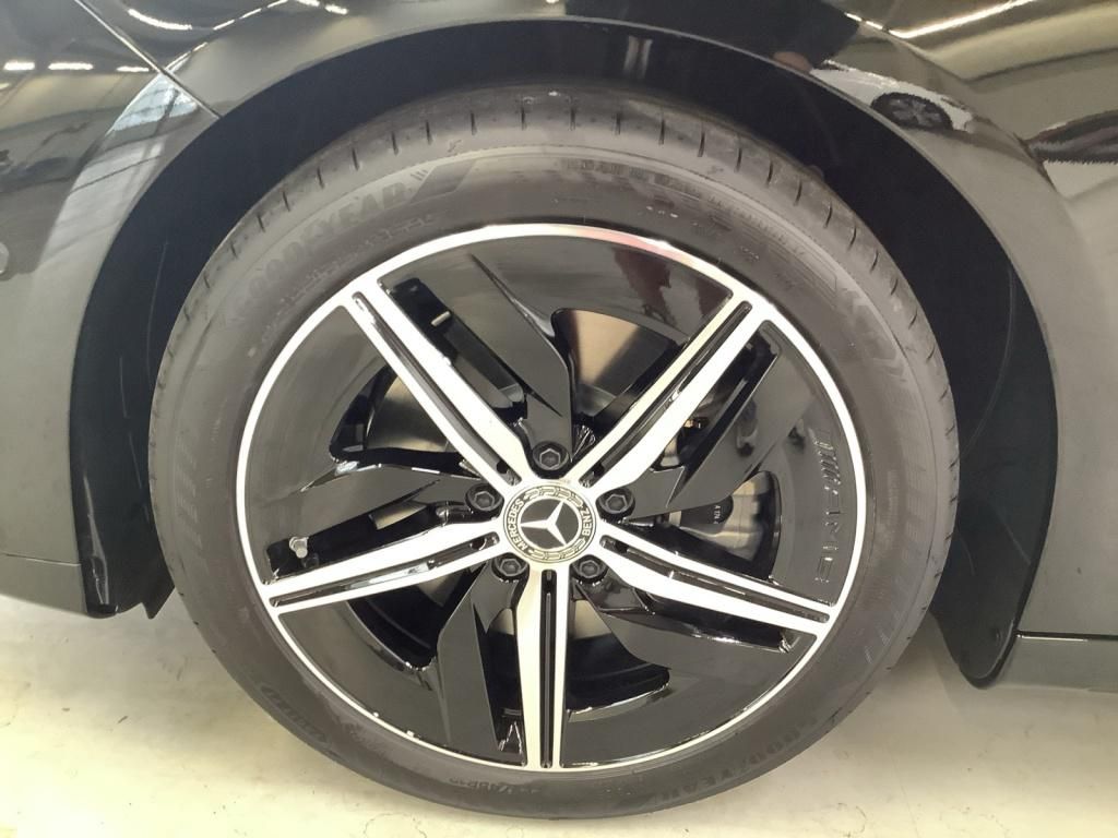 Mercedes-Benz CLA 250 2025