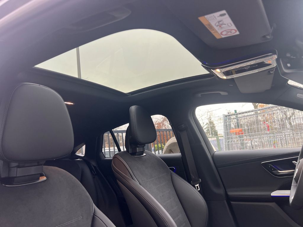 Mercedes-Benz GLC 300 2025