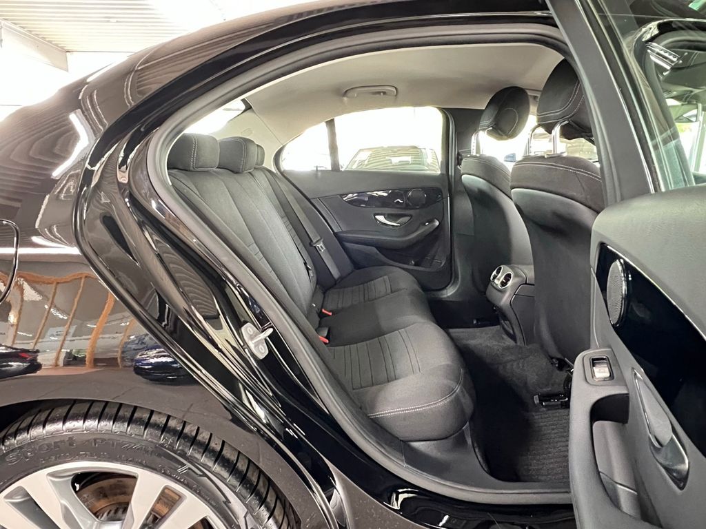 Mercedes-Benz C 300 2019