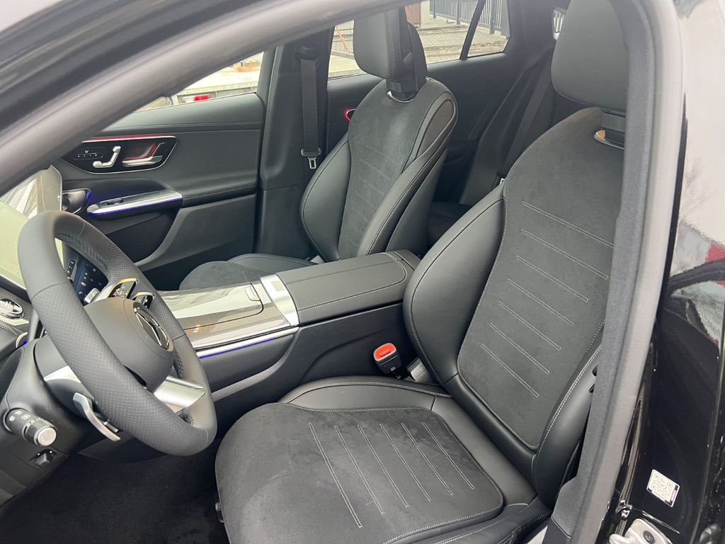 Mercedes-Benz GLC 300 2025