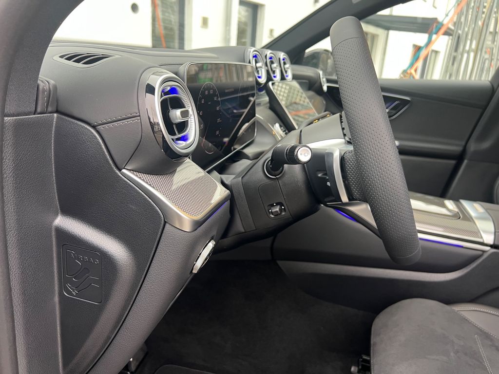 Mercedes-Benz GLC 300 2025