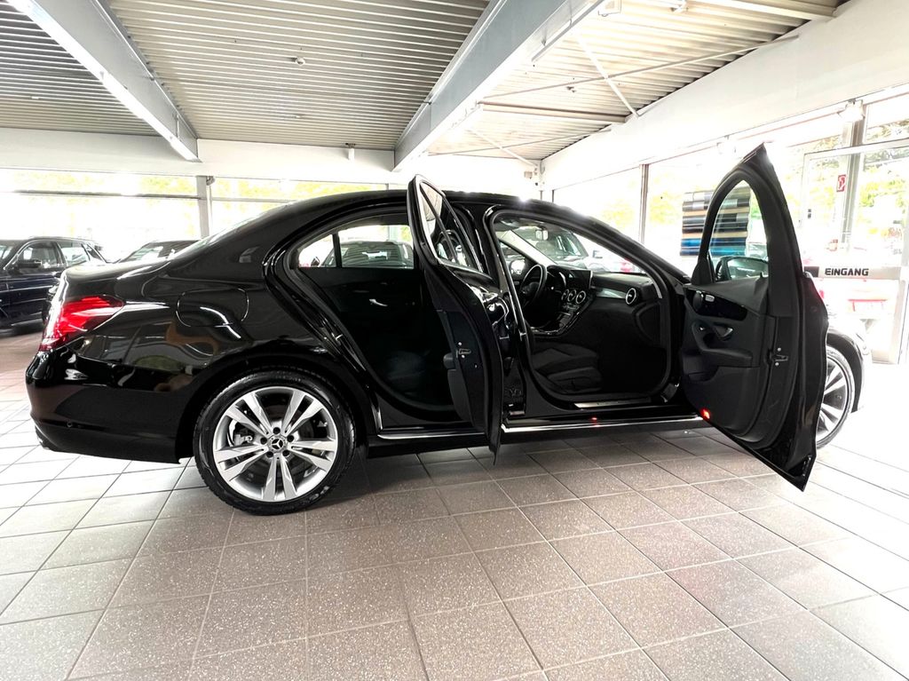 Mercedes-Benz C 300 2019
