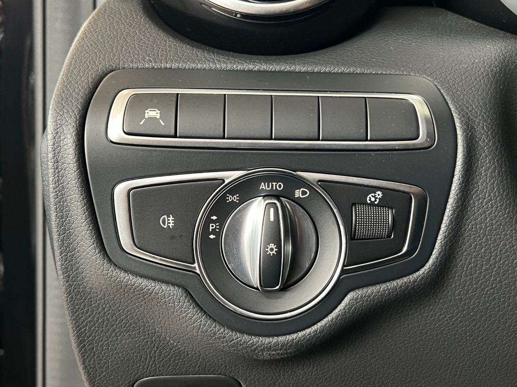 Mercedes-Benz C 300 2019